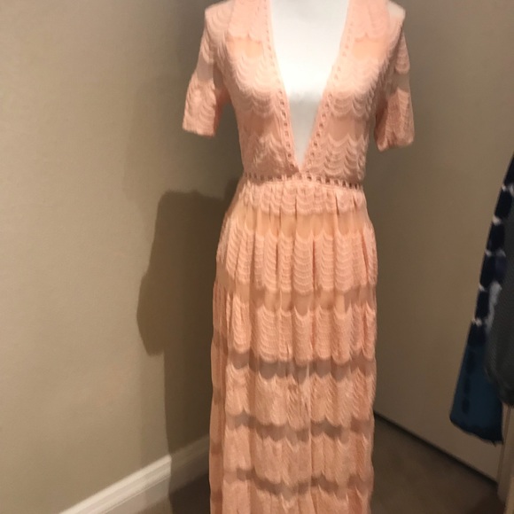 Adorable boho romper that looks like a long dress - Picture 3 of 8